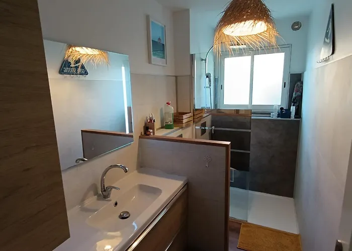 Spacieux T3 Jardin Et Piscine Apartman *